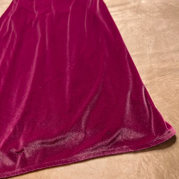 Victoria's Secret Velvet V Neck Slip Velour Magenta Pink Women's S Lingerie Lace - Picture 6 of 8